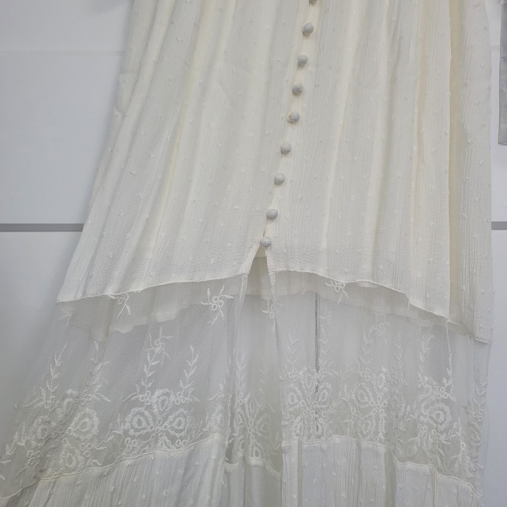 Boho Lace-Trim Cream Maxi Dress with Crochet Waist - Picture 7 of 14